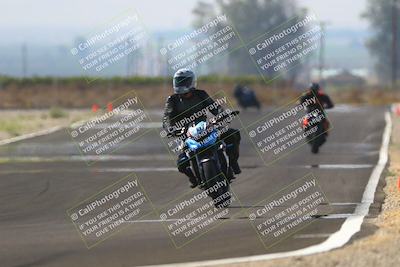 media/Sep-20-2025-TrackDaz (Sat) [[27f0cde673]]/B Group/220pm (Turn 9)/